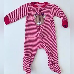 Carter’s 9mo Footies, Reindeer & red stripes in excellent condition